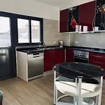 Casa Marta E Casa Francisco